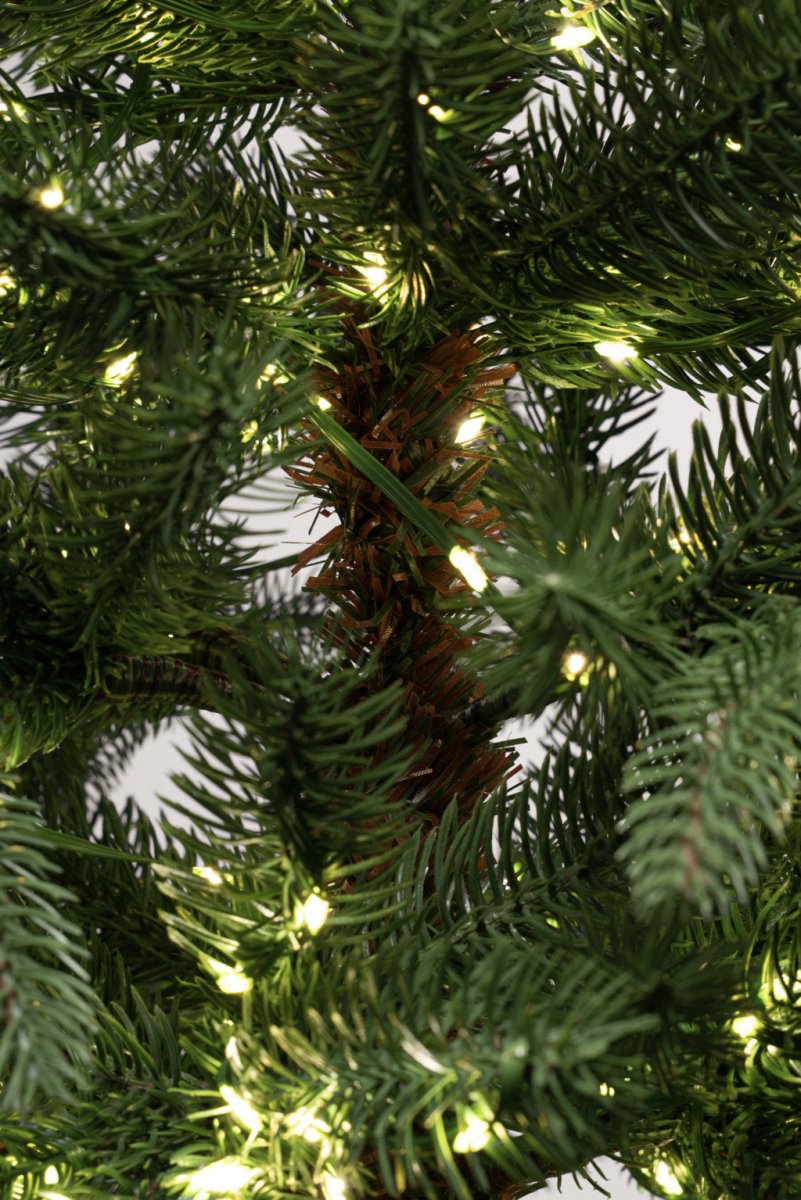 Albero di Natale Deneb Slim verde con LED integrati in polietilene – foto 5