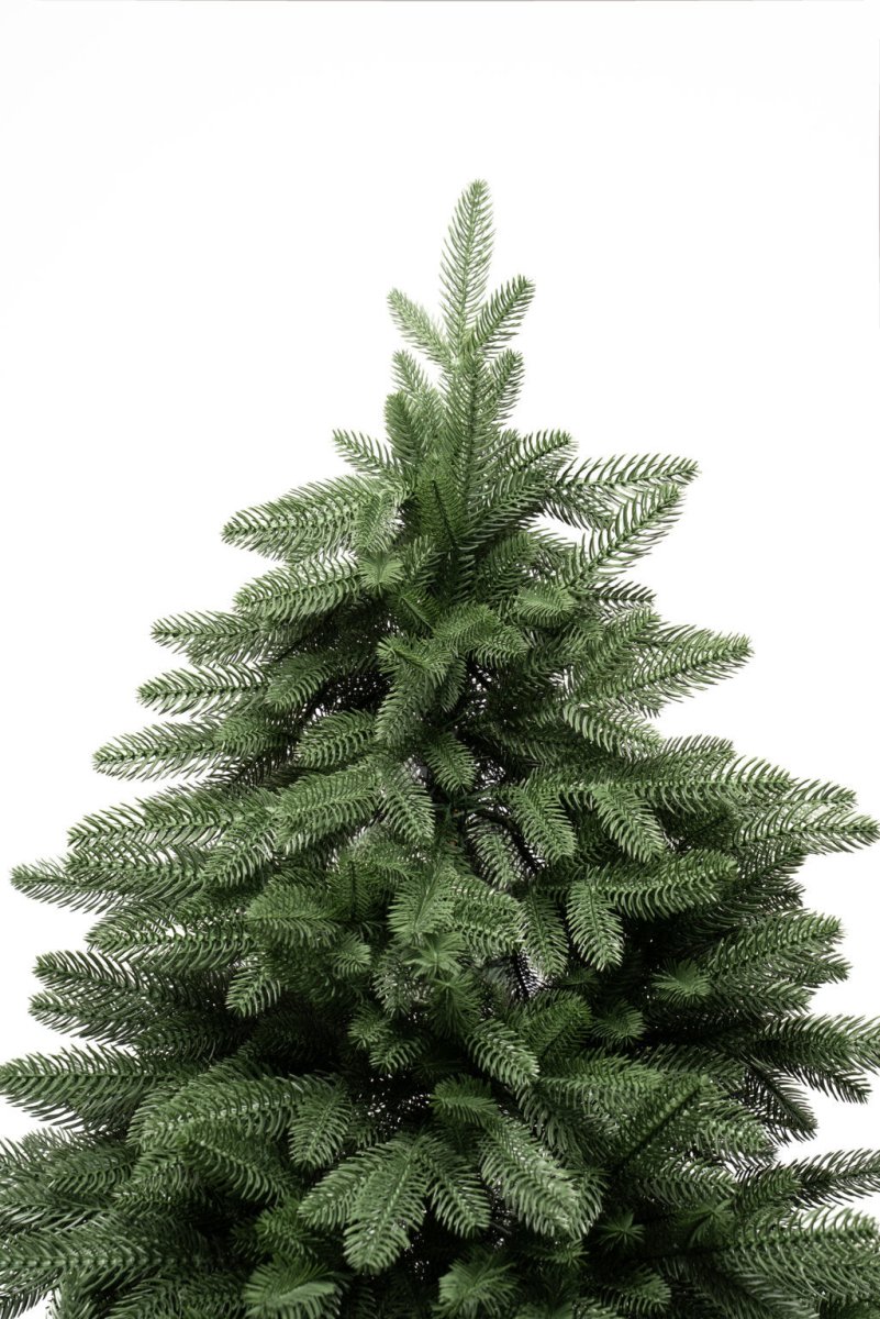 Albero di Natale Casentino verde con chioma ampia e rami realistici in PE e PVC – foto 4