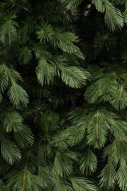Albero di Natale Majella con chioma extra folta in PE e PVC – foto 7