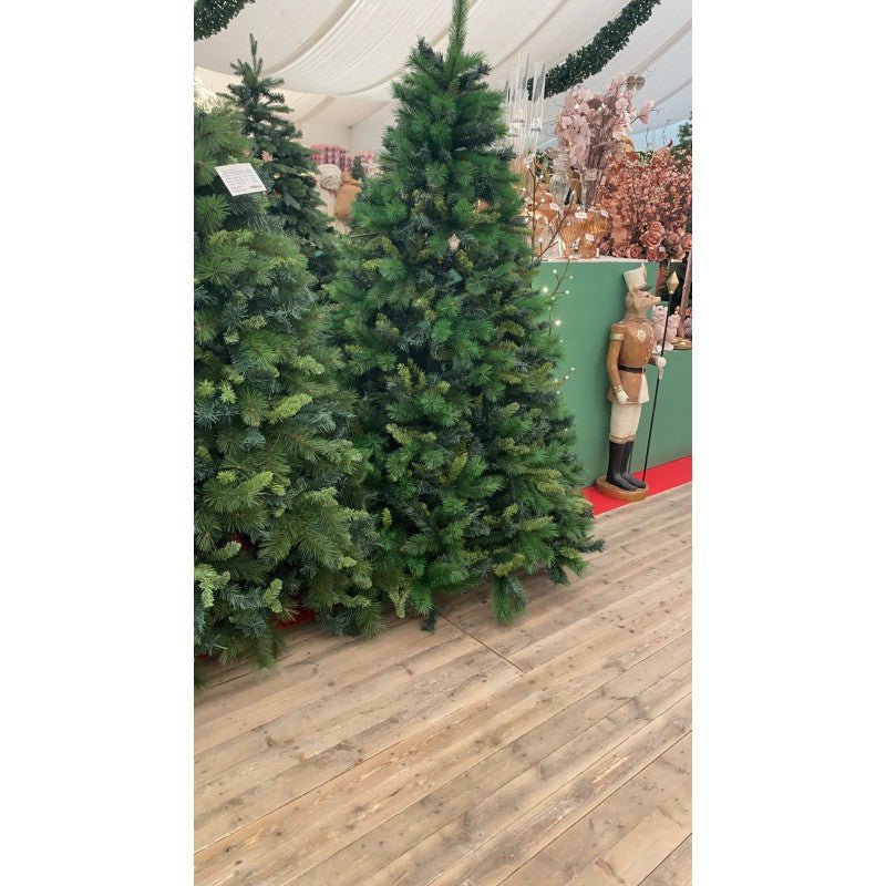 Albero di Natale Aveto in stile americano con chioma folta a tre tipi di rami – foto 3
