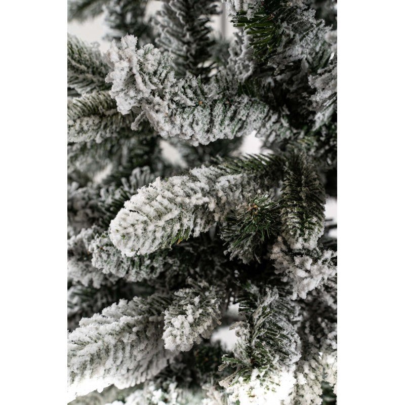 Albero di Natale slim innevato Russel Xone con leggera spolveratura di neve – foto 5