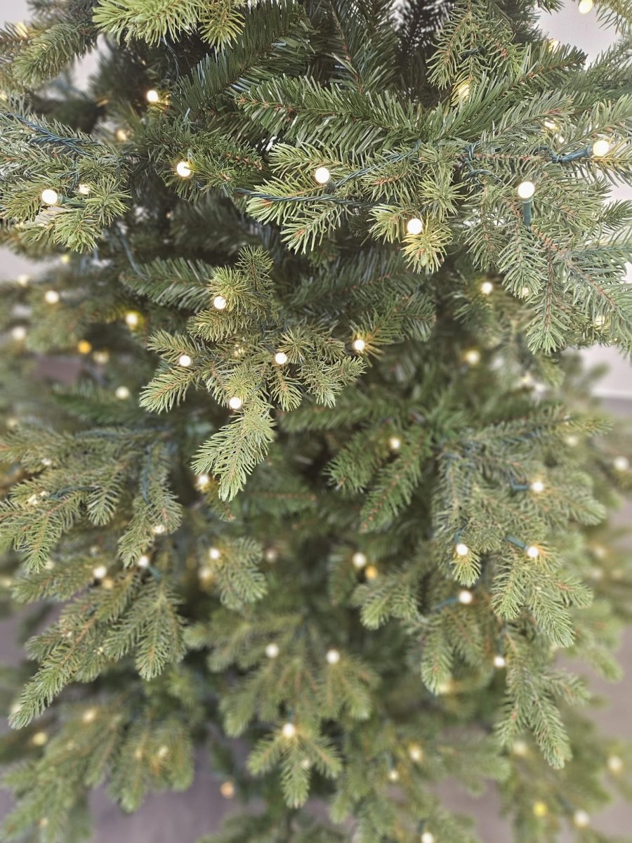 Albero di Natale Antares con LED a sfera simili a bacche luminose – foto 4