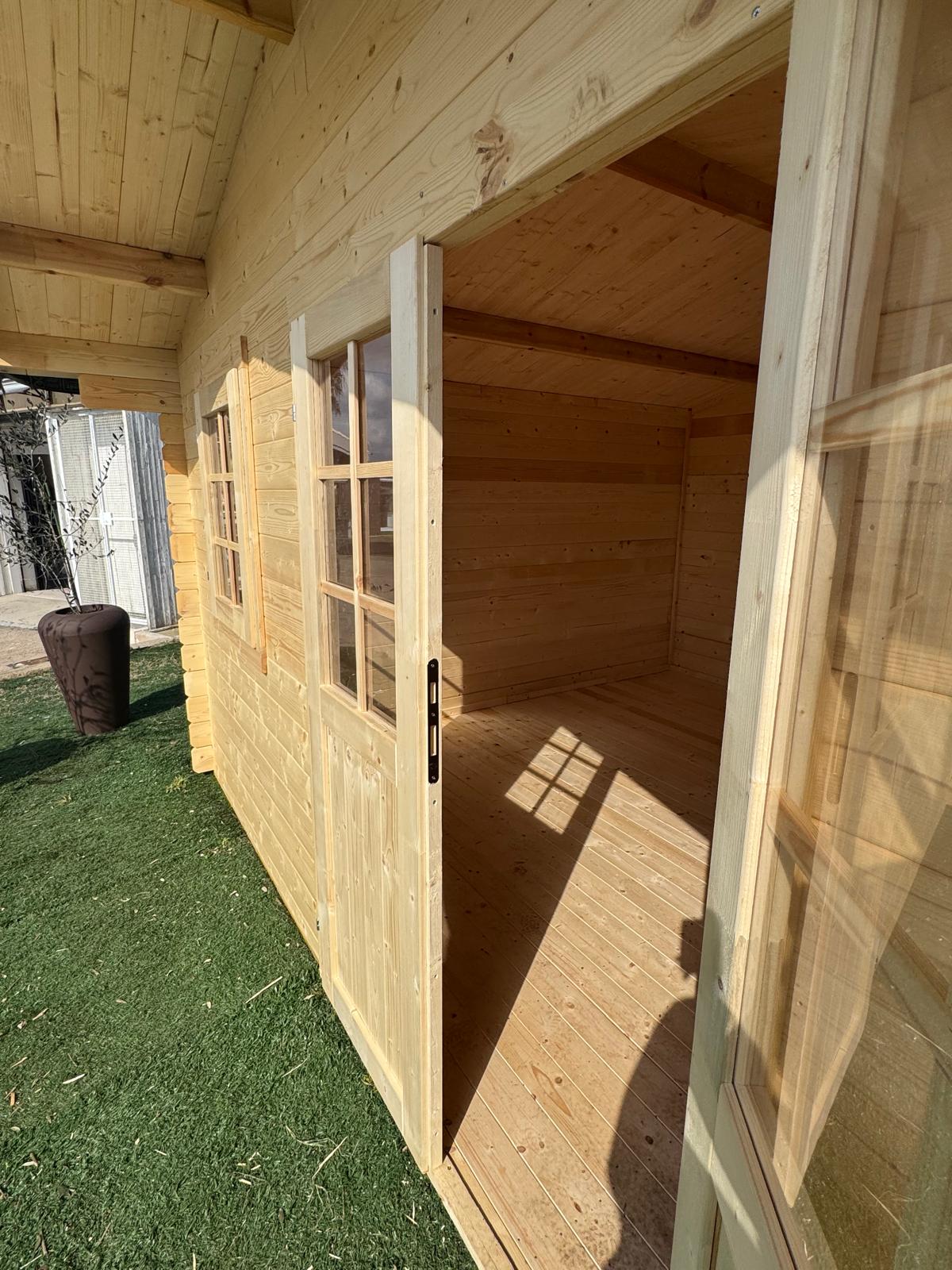 Casetta in Legno Flower 380x380 cm – Blockhaus 28 mm